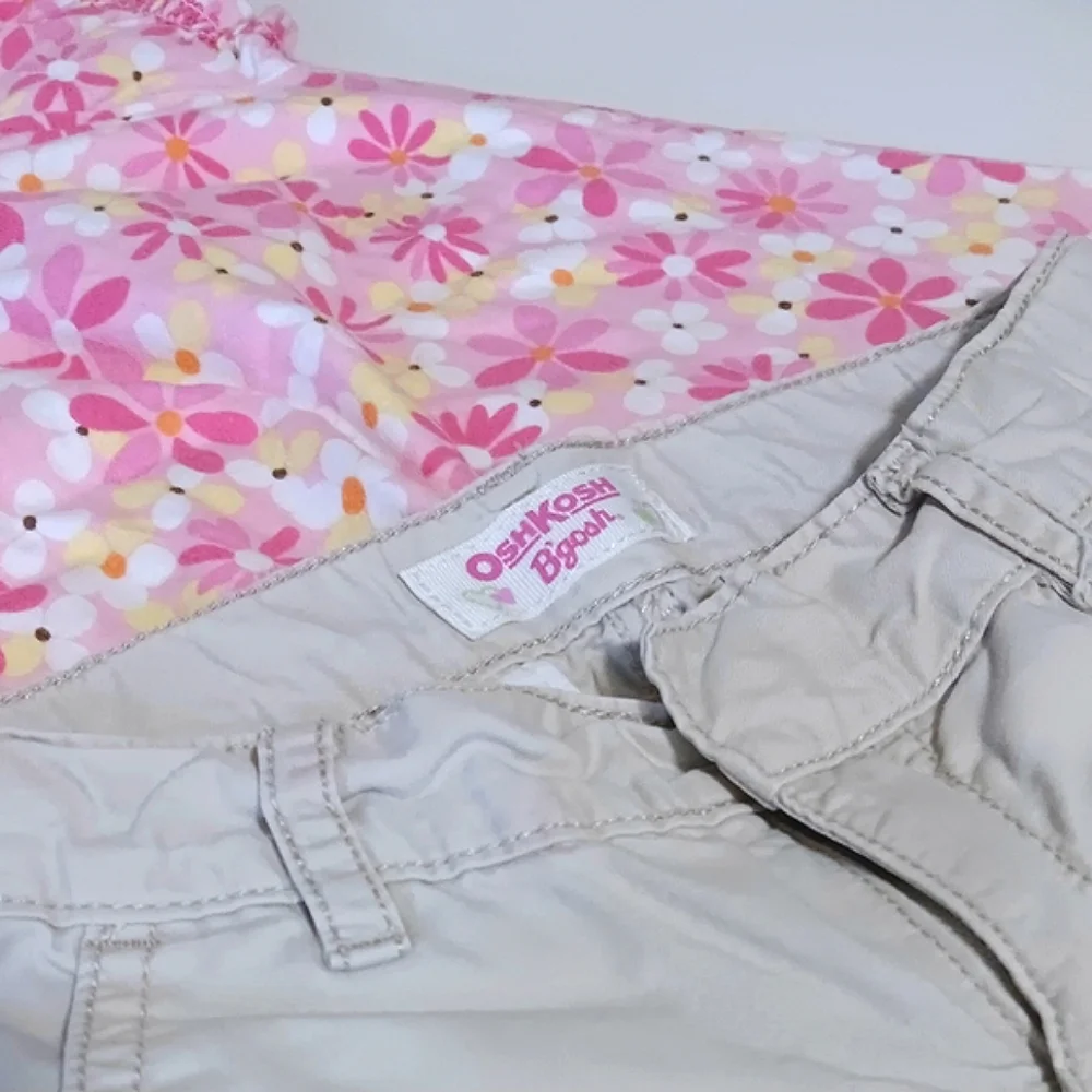 Girls' Osh Kosh B'gosh Pink Floral Blouse With Khaki Shorts Set Size 4
